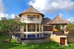 villa-frangipani-jimbaran